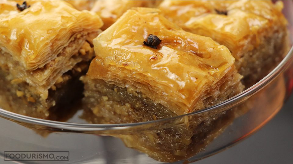 baklavas μπακλαβάς σε κομμάτια