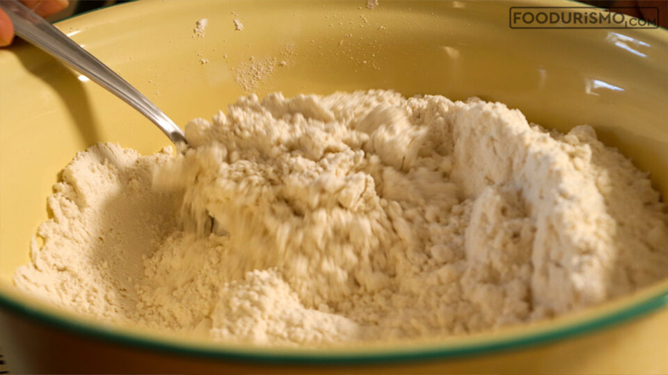 flour little by little