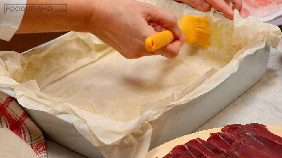oil and butter in the baking tray
