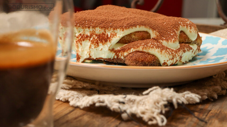 tiramisu with cocoa