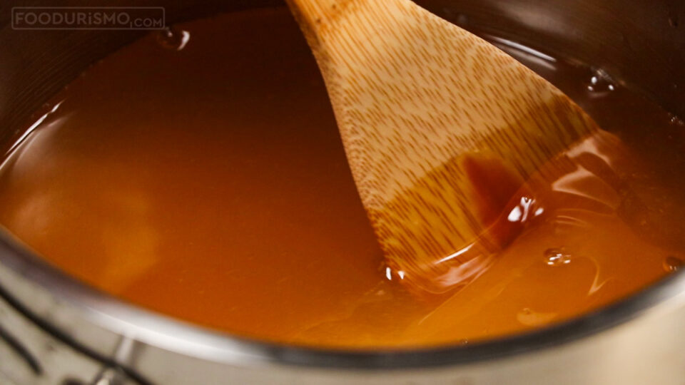boil the juice with sugar