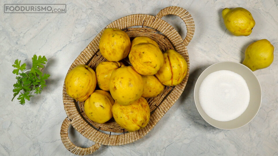 Quince paste ingredients