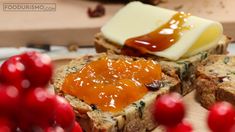 ψωμί με μαρμελάδα και μελι