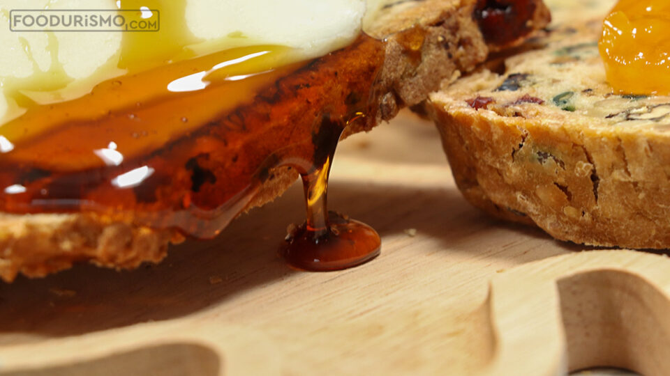 ψωμί με μέλι