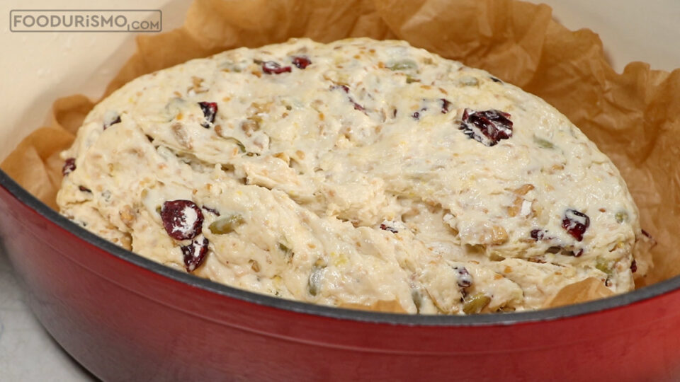 μεταφέρουμε το καρβελάκι σε μία μικρή γάστρα