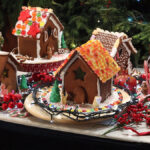 GINGERBREAD HOUSE τζιντζερόσπιτο