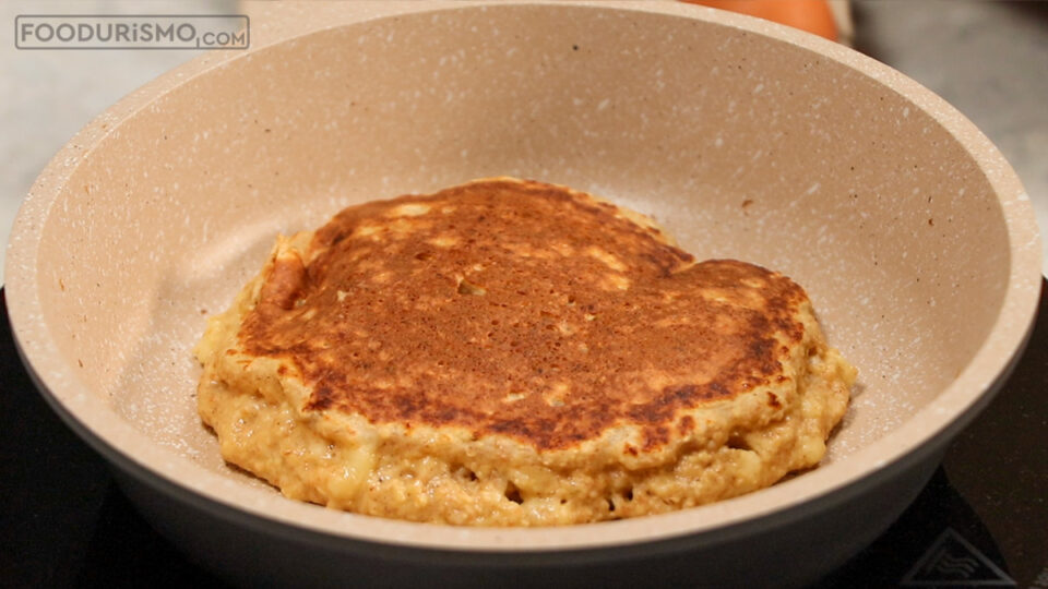 γυρνάμε το pancake από την άλλη